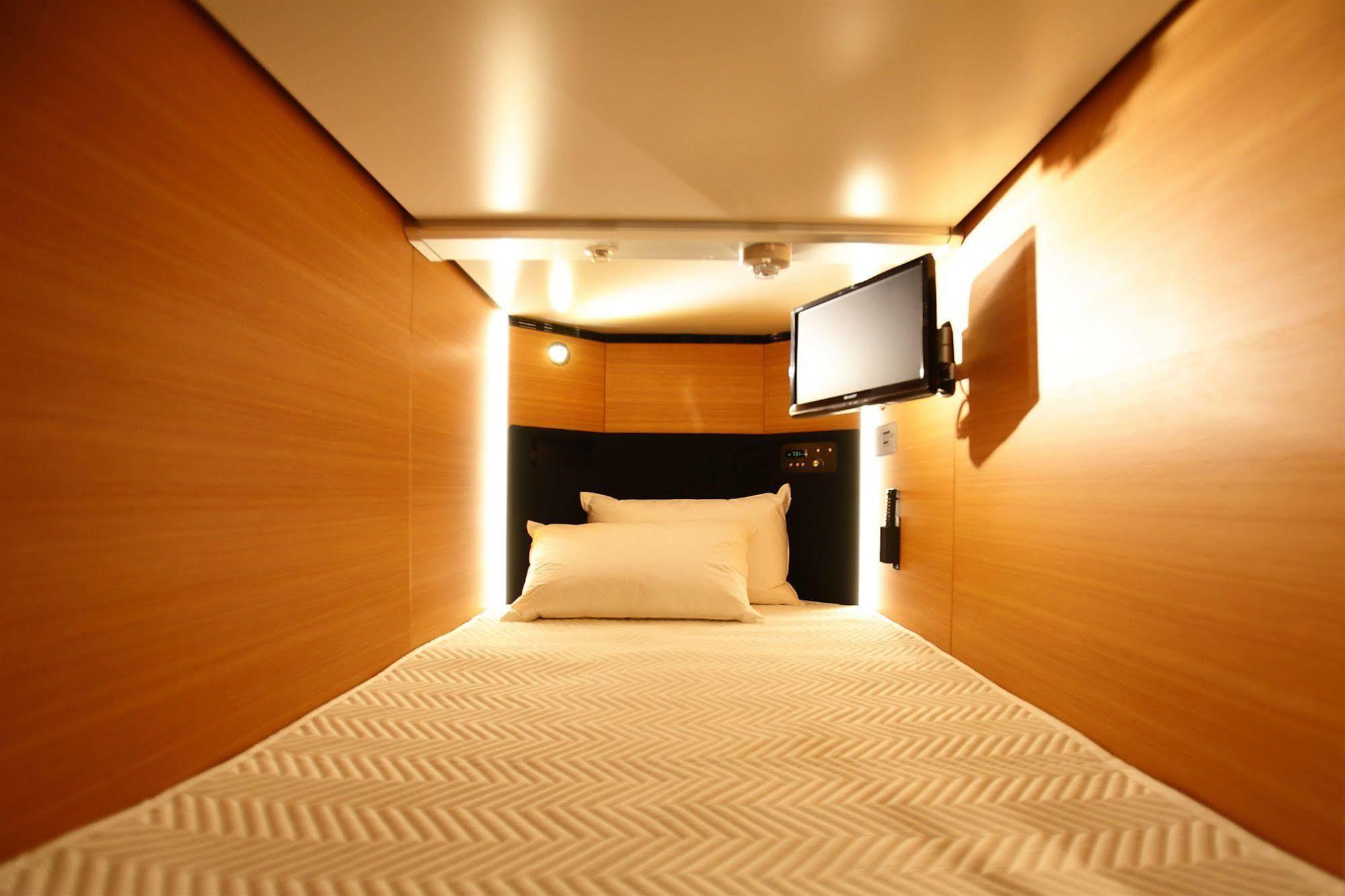 New Japan Capsule Hôtel capsule